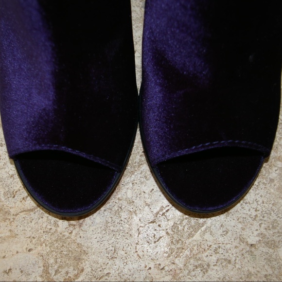 Steven Madden Open-toe silhouette. Shoes - Picture 6 of 6